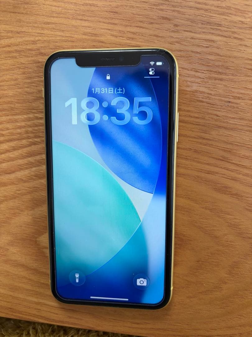 iPhone11 256GB レンズヒビ有り　使用に問題はないですが難あり