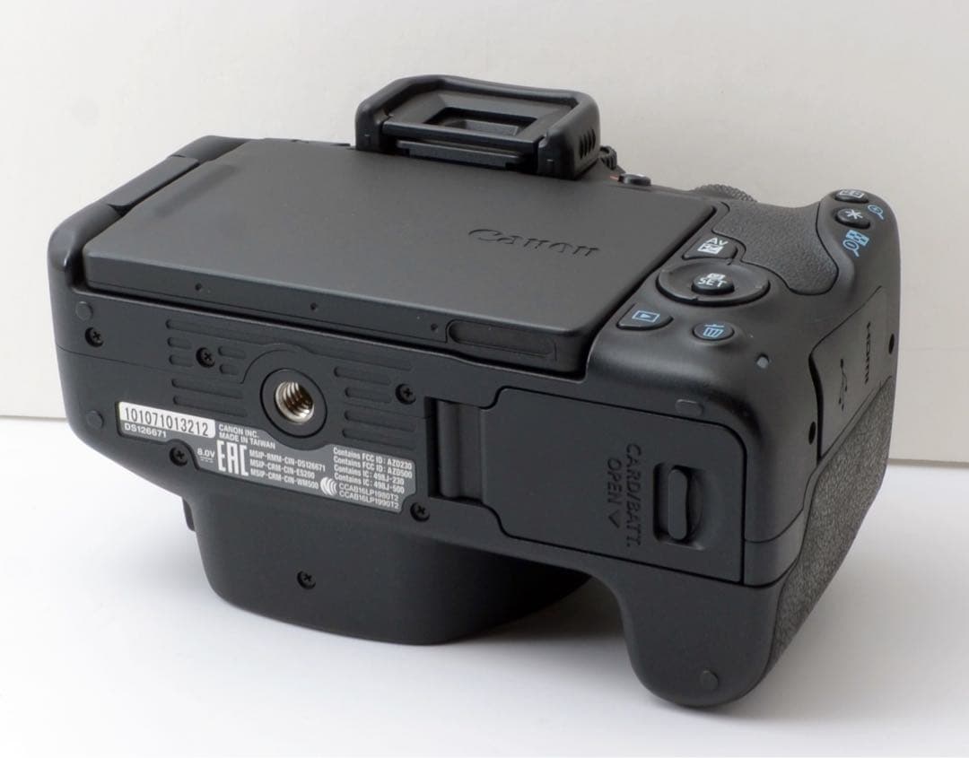 X7後継機！Canon EOS kiss X9★美品★Wi-Fi内蔵★すぐ使える