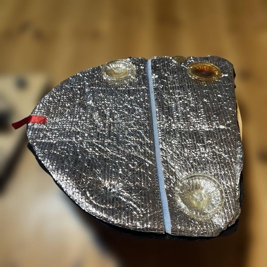 エクストレイルt31 リアクォーターガラス用　有孔ボード兼防寒シェード　棚付き