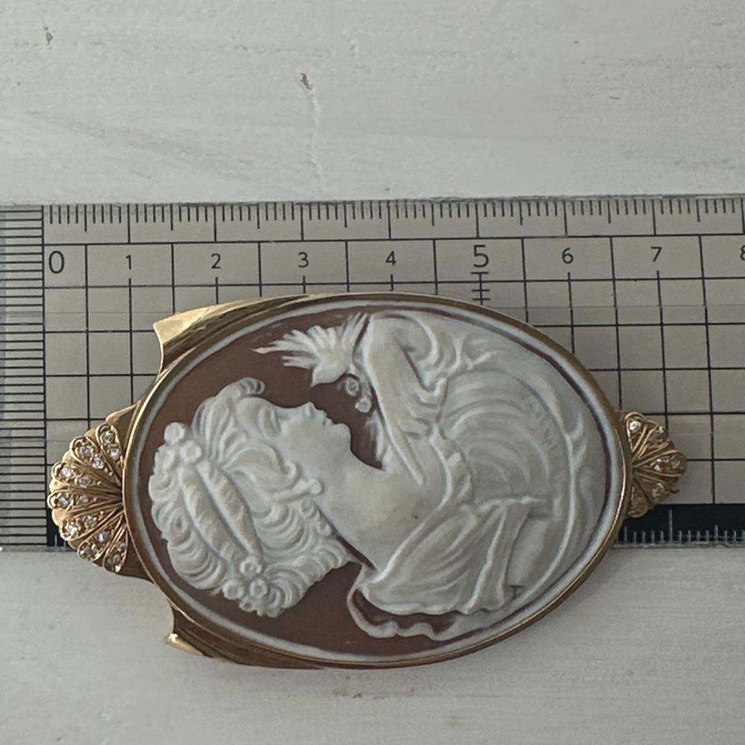 カメオブローチ　18K ダイヤ　刻印あり