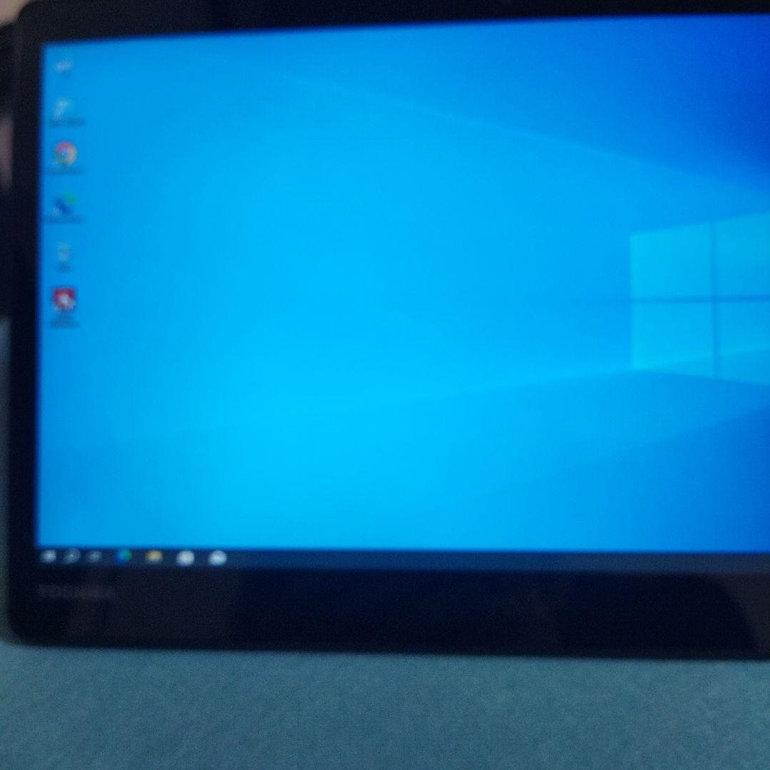 TOSHIBA dynabook D83/DN 第8世代Core i5