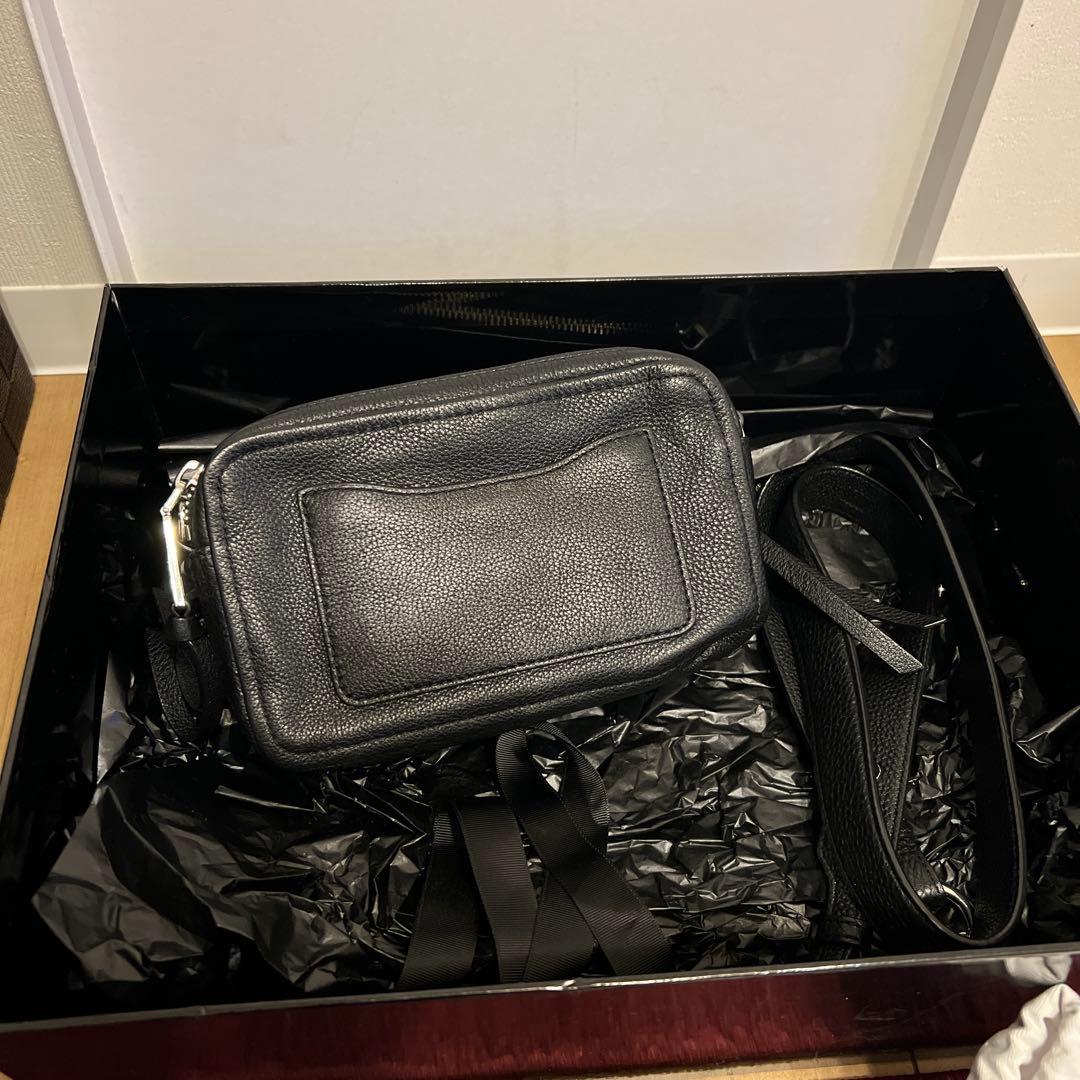 MARC JACOBS ブラックレザー バッグ