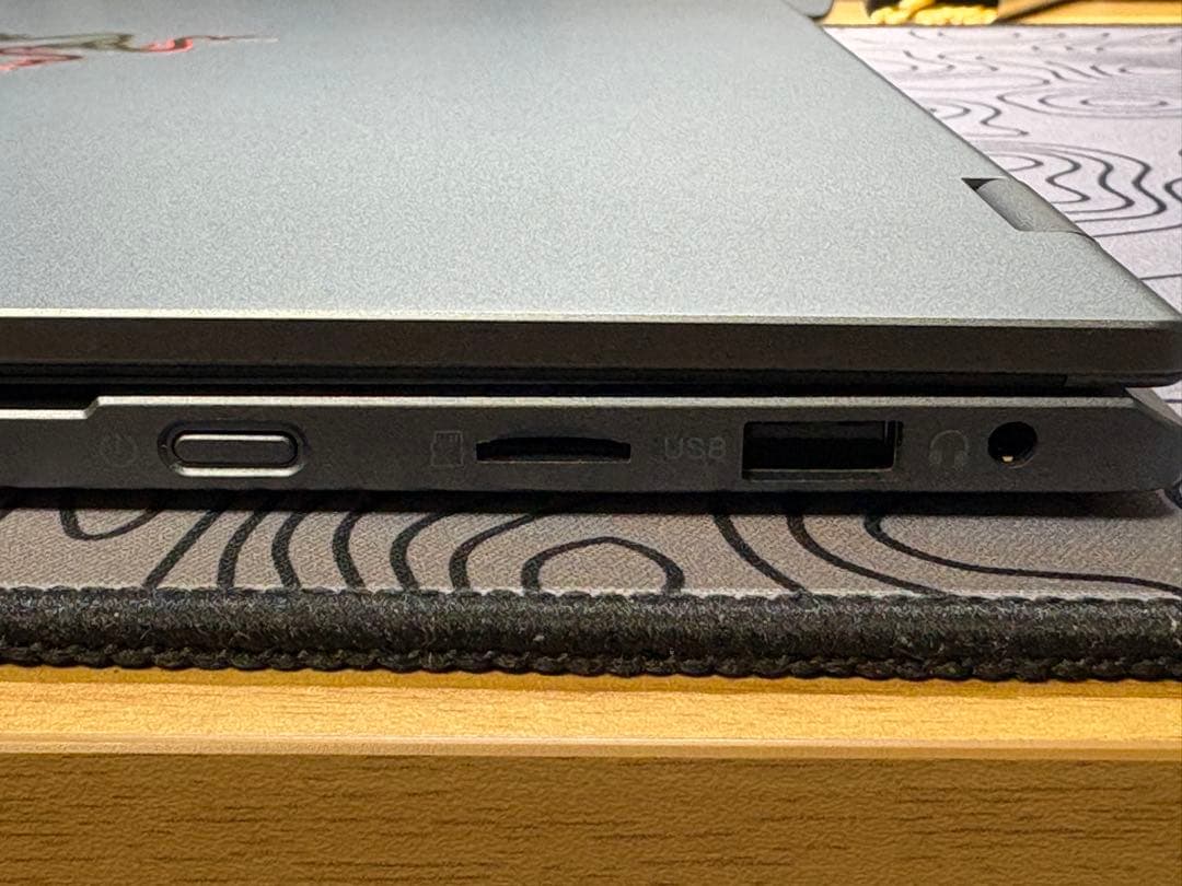 UPERFECT UDockX 15.6 Pro キーボード付きモバイルモニター