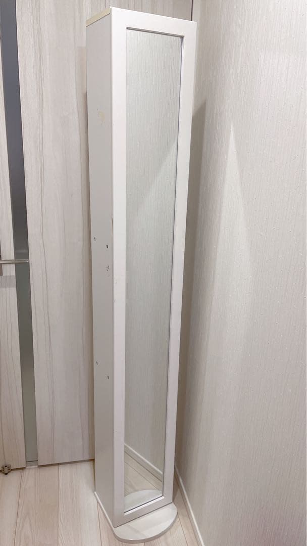 トラベリンBUS　ミラー付コミックラック