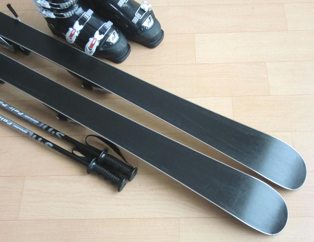 ■■1月限定■送料無料■ジュニア用スキーセット■板140靴24.5■WAX済■■