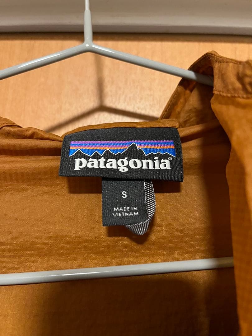 パタゴニア patagonia フーディニジャケット　メンズ　S