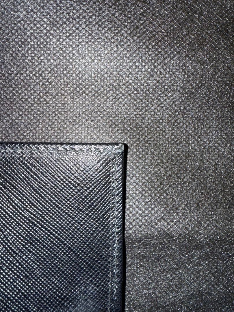 PRADA ブラックレザー 名刺入れ【週末限定セール】