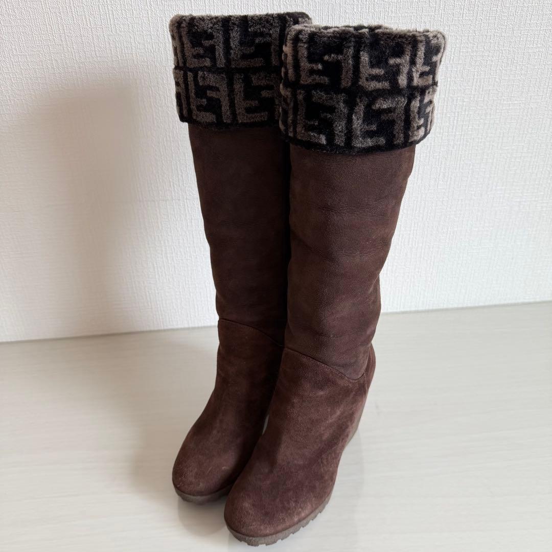 フェンディ　ロングムートンブーツ　スエード　イタリア製　FFロゴ　ズッカ柄　茶