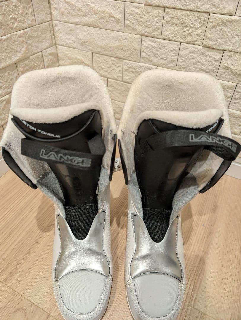 LANGE スキーブーツ 23.5