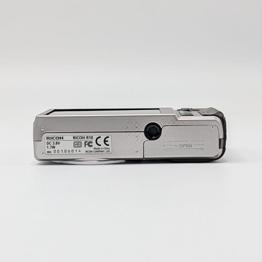 【美品】RICOH R10 シルバー