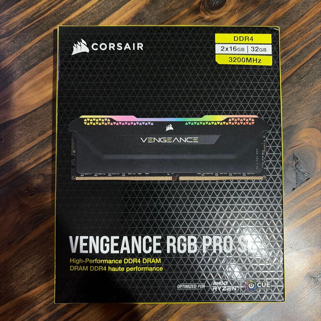メモリー CORSAIR VENGEANCE RGB PRO 32GB DDR4