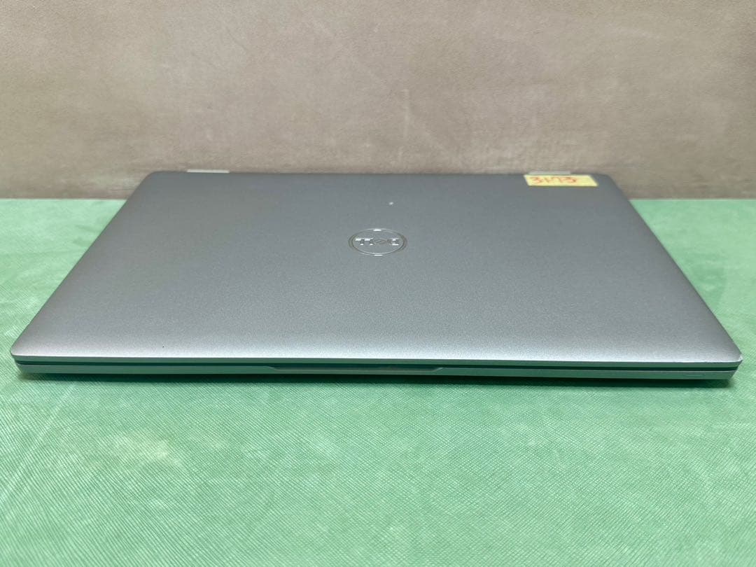 Windowsノート本体 DELL Latitude 5320 Core i5 16GB 256GB