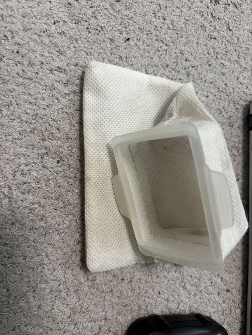 Makita CL107FD 充電式クリーナー【付属品付】