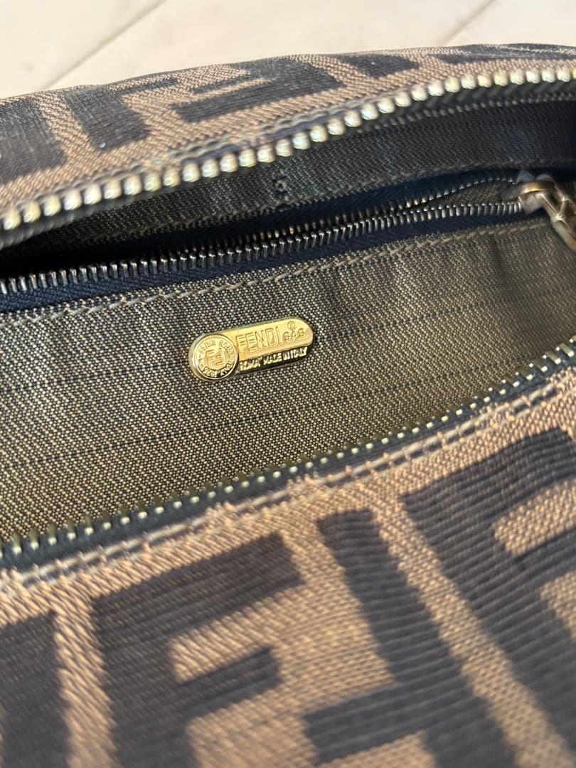 Fendi FFロゴ ボストンバッグ