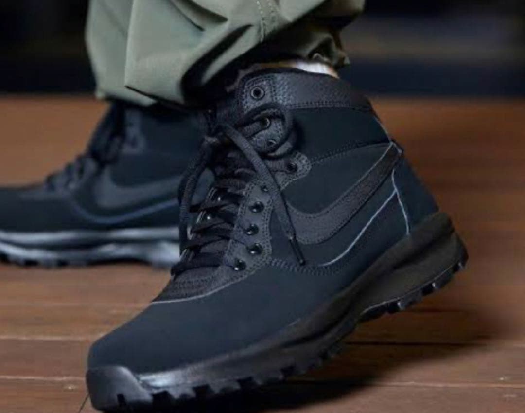 あ*ん様 完売品Nike MANOA DOME（29.0）マノアドーム