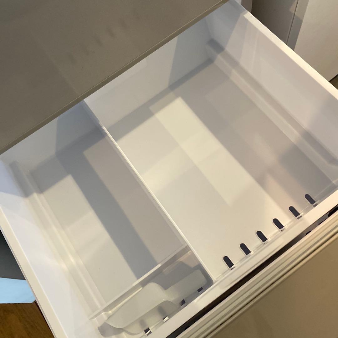 HITACHI 3ドア冷凍冷蔵庫 265L （真空チルド 急速冷凍 製氷器付き）