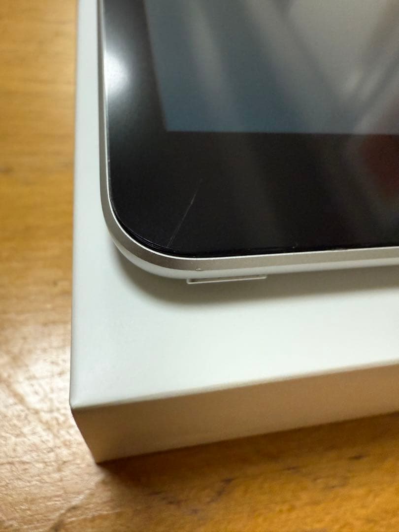 iPad 第9世代 シルバー 64GBWi-Fiモデル + pencil付き