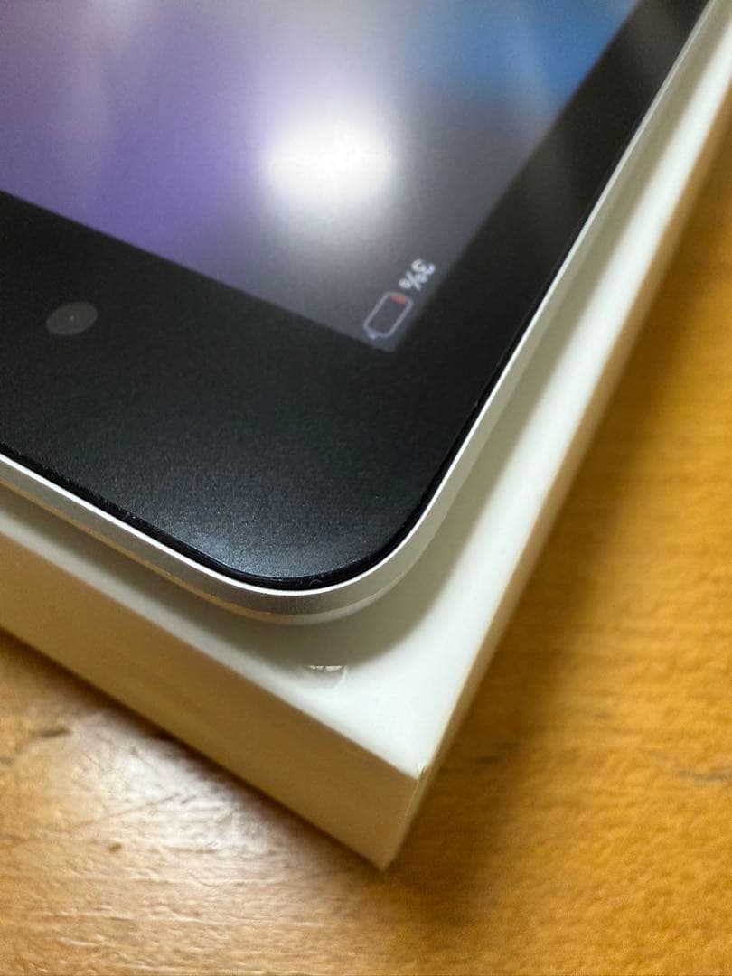 iPad 第9世代 シルバー 64GBWi-Fiモデル + pencil付き