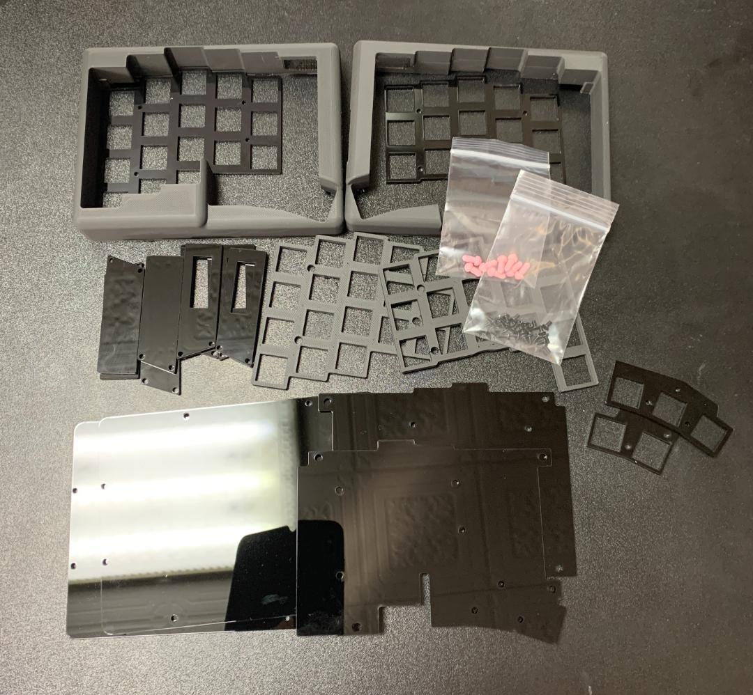 Keyball39用　ガスケットマウントケース（ブラック）