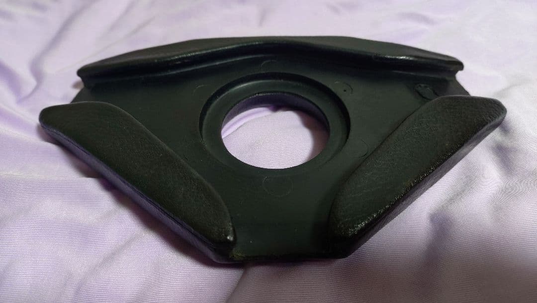 【MOMOステアリング】マリオ・アンドレッティモデル (ホーンボタン&パッド付)