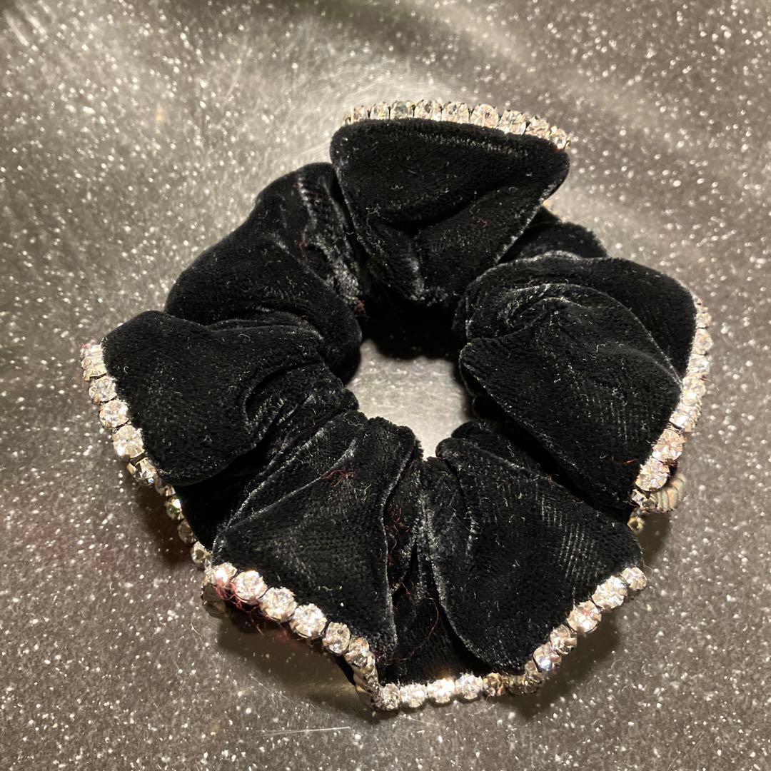 【値下げ】アレクサンドル ドゥ パリ シュシュ　 スワロフスキー