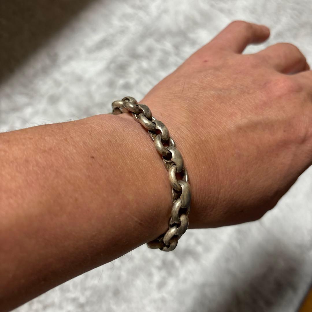 シルバー チェーンブレスレット ベル型チャーム付き