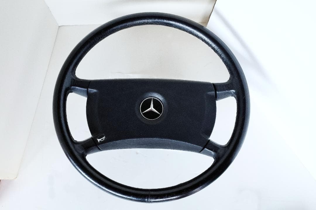 超希少メルセデスベンツ　ステアリング 190Eセンテナリースペシャル　限定車