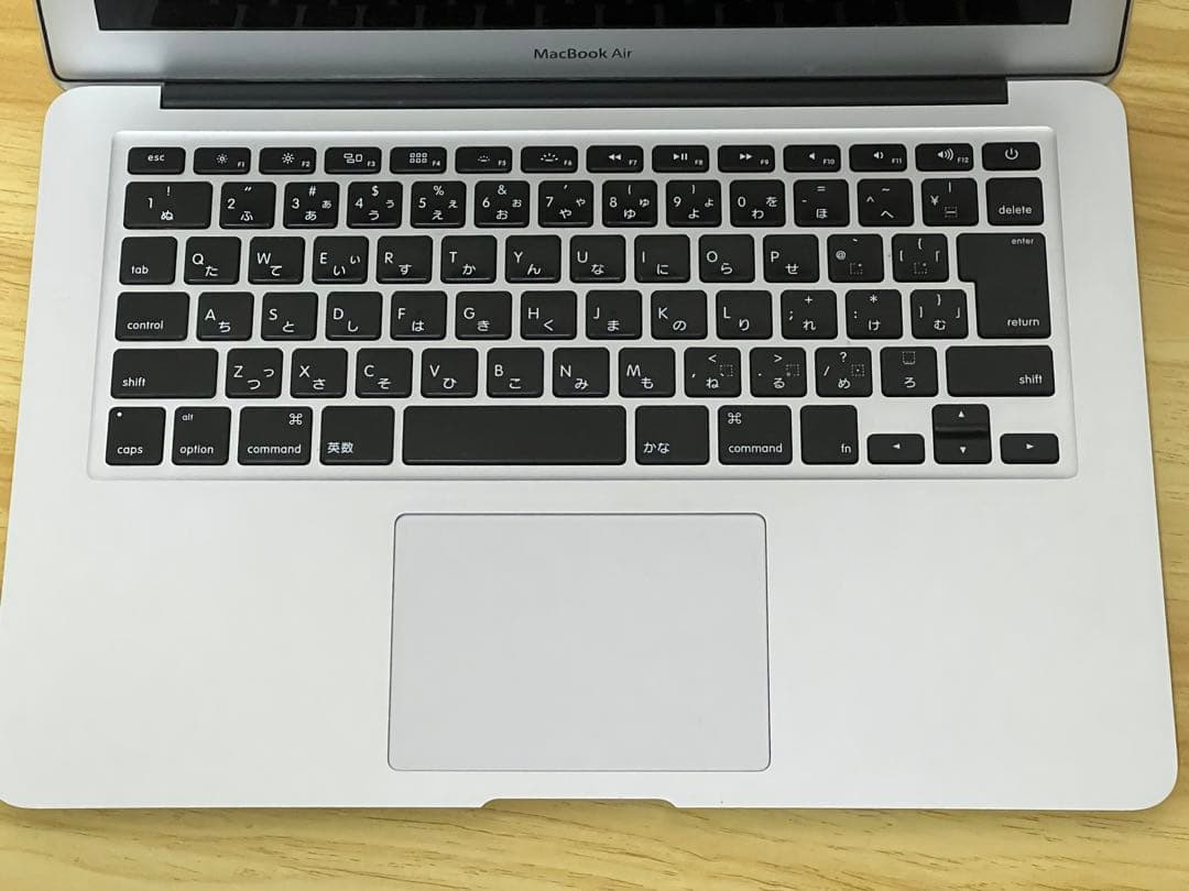 MacBook Air 13インチ Early 2015 i5/4G/256G