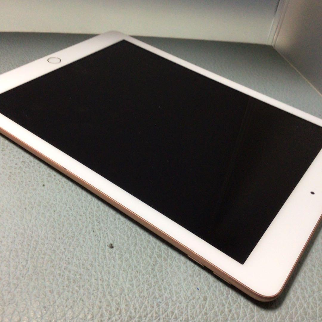 iPad第6世代128G wifi Gold 93%美品