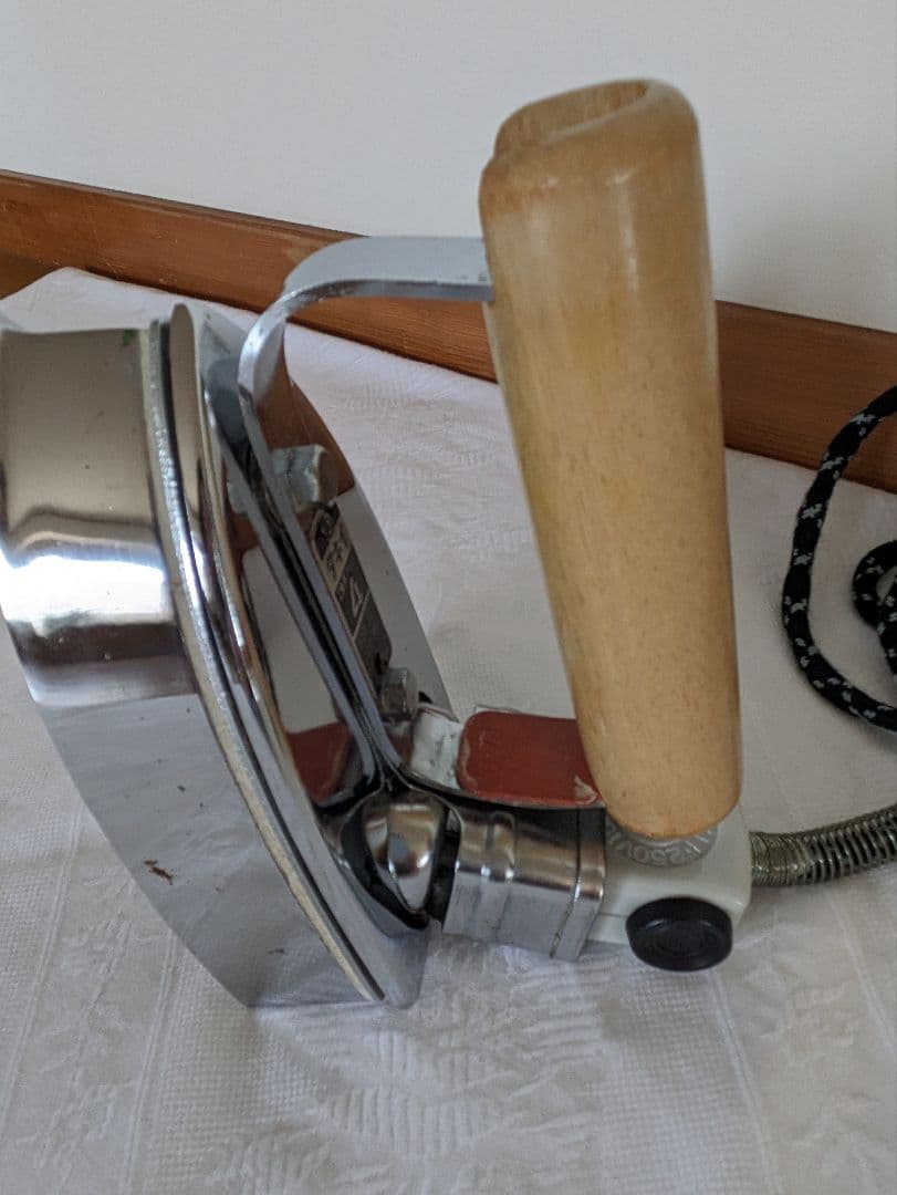 タキイ４型　工業用アイロン