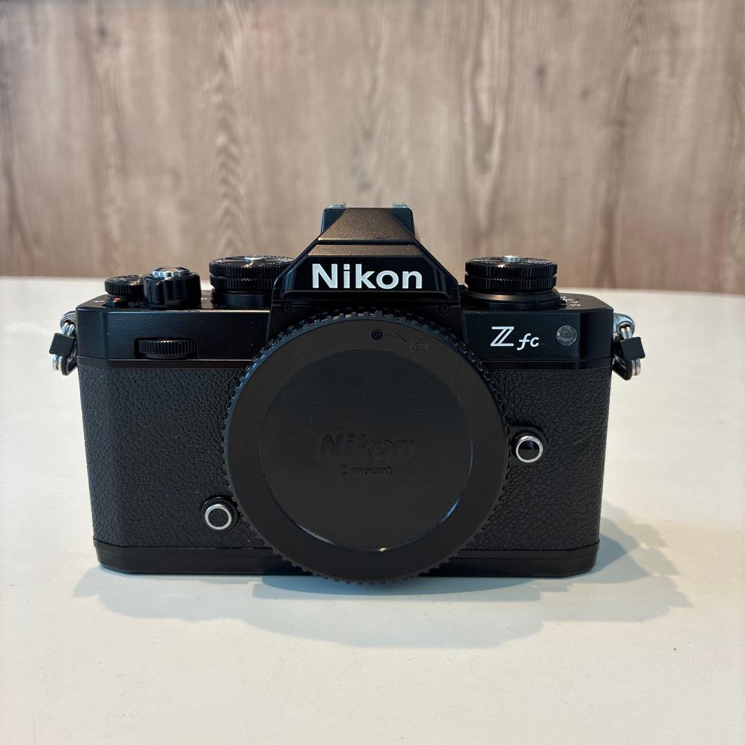 Nikon Z fc カニ様落札分