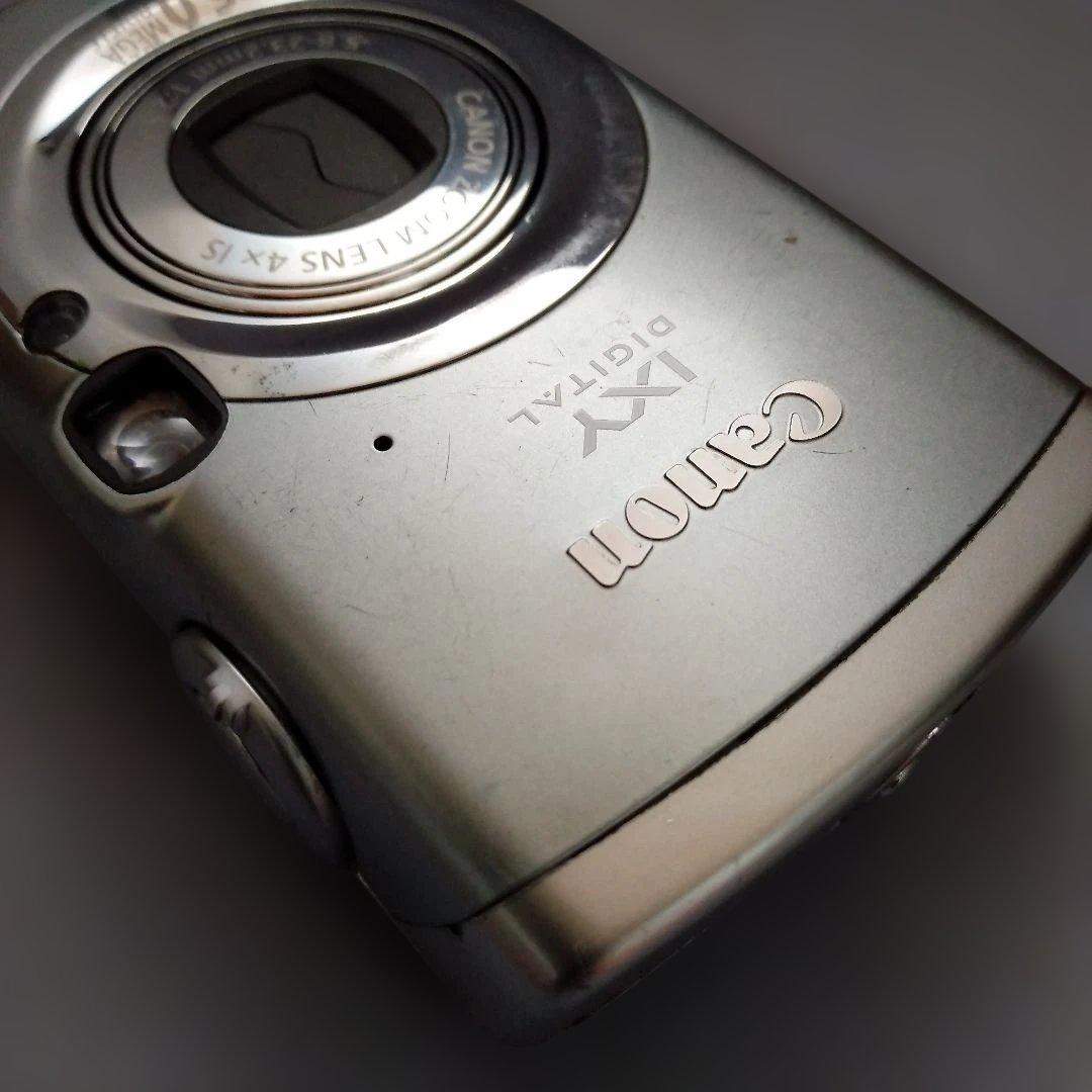 Canon IXY DIGITAL 800IS　シルバー