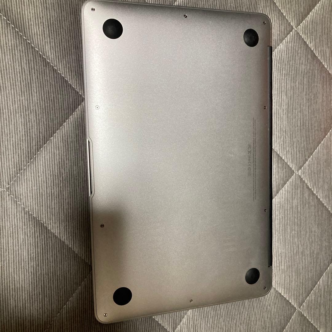 MacBook本体 MacBook Air 11inch Mid2012