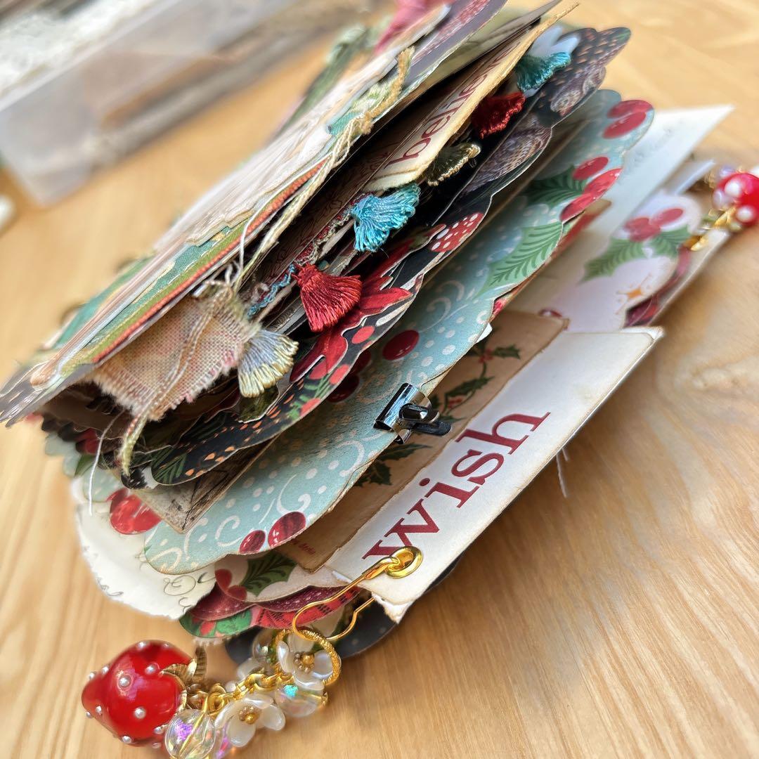 クリスマス& Happy New Year コラージュ　ジャンクジャーナル