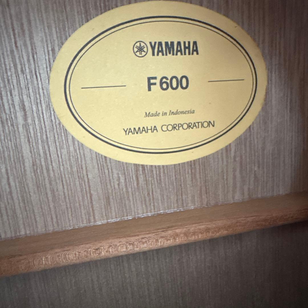 ギター YAMAHA f600