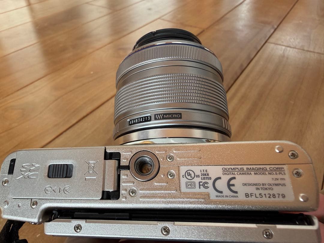 【美品】OLYMPUS 一眼 PEN Lite E-PL5 レンズ キット