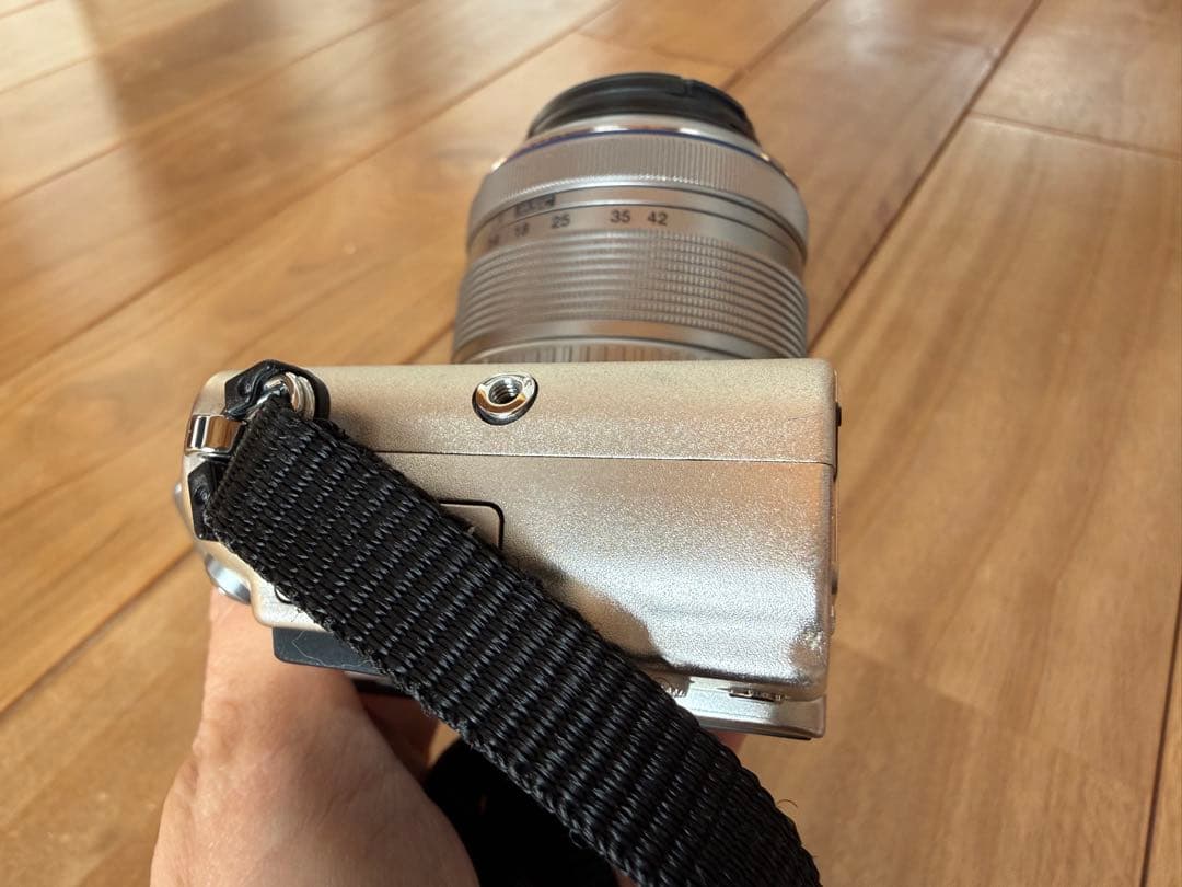 【美品】OLYMPUS 一眼 PEN Lite E-PL5 レンズ キット