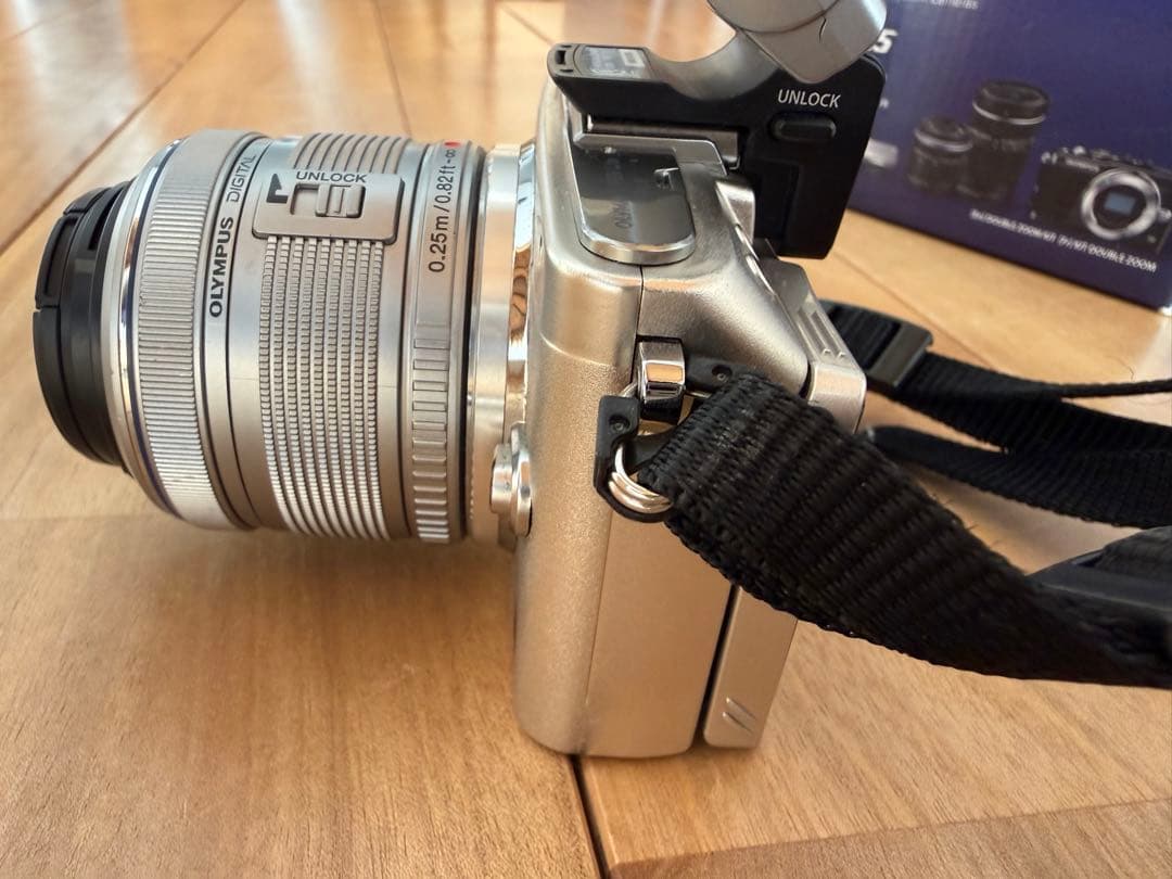 【美品】OLYMPUS 一眼 PEN Lite E-PL5 レンズ キット