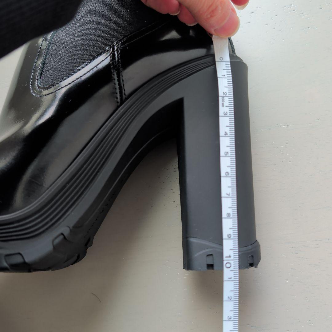 Alexander McQueen サイドゴアブーツ ブラック