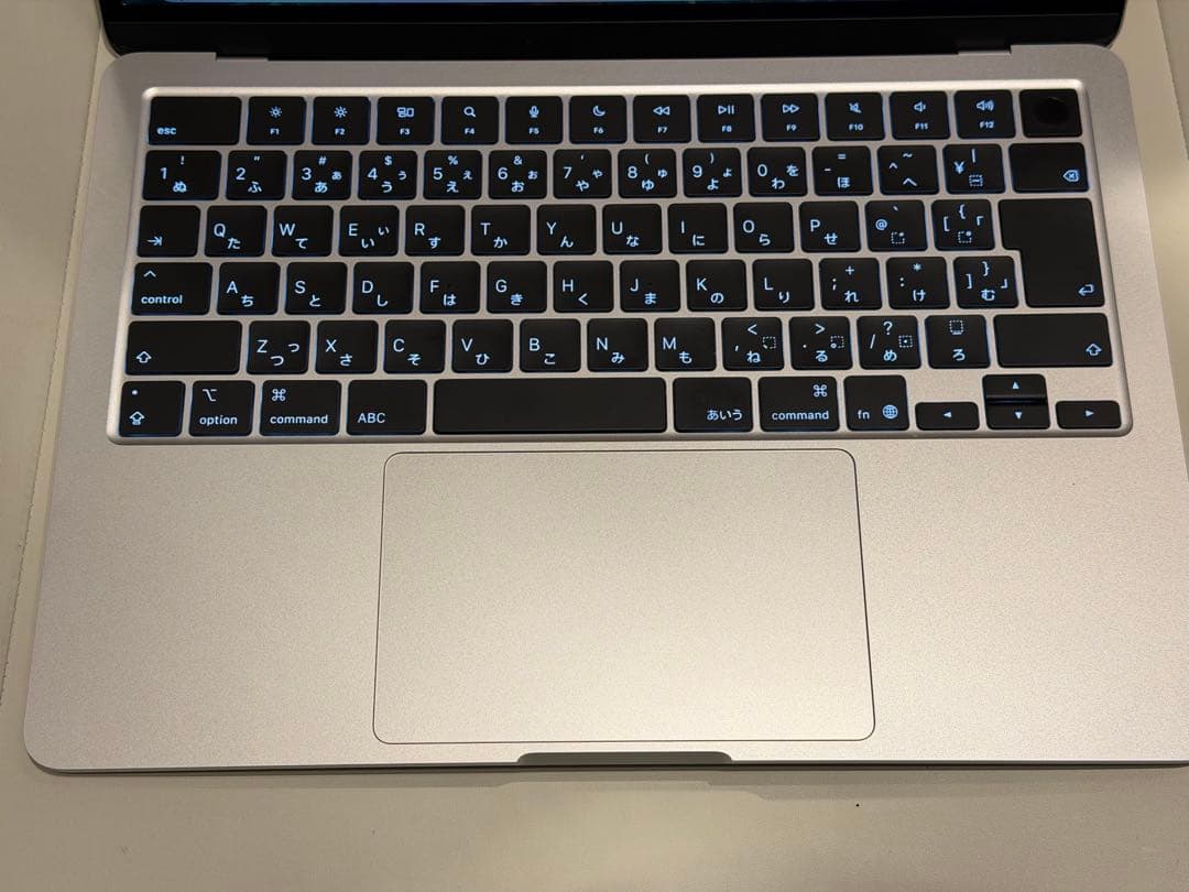 ほぼ新品MacBook Air 2025 M4 32GB JIS