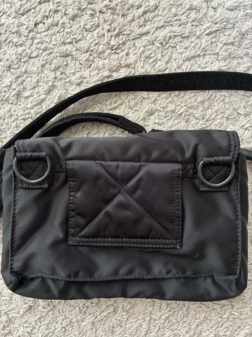 PORTER ブラック ショルダーバッグ サコッシュ