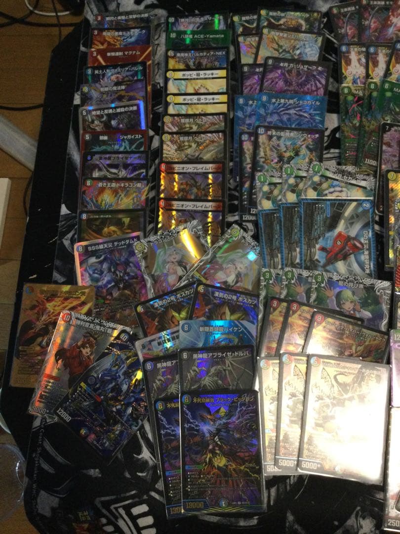 デュエルマスターズカード　引退品　スリーブ、プレイマット付き