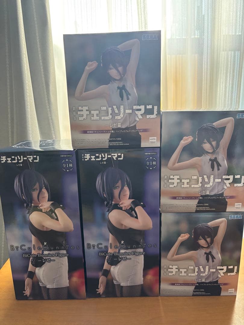 チェンソーマンレゼフィギュア5点まとめ売り