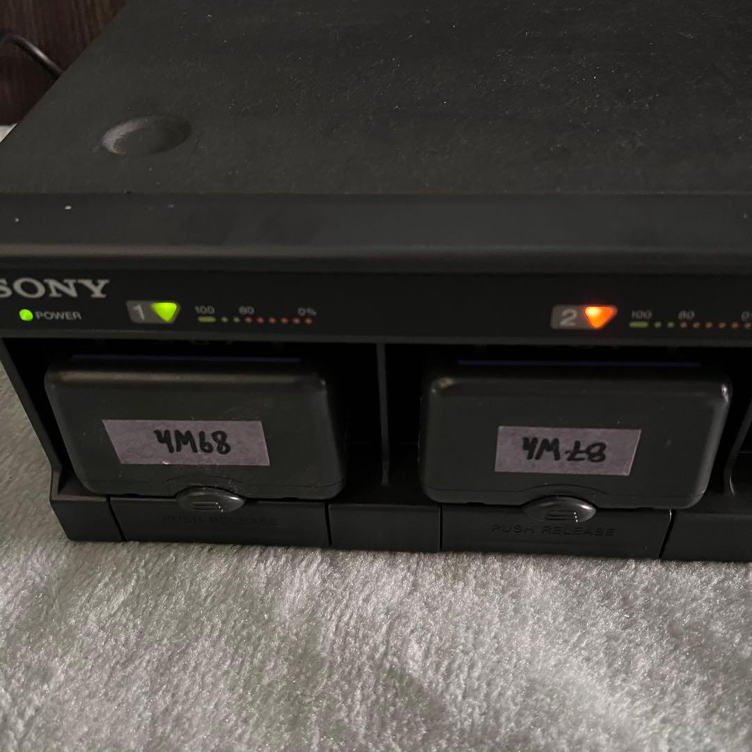 中古品　Sony BC-L500 4本ハイスピード充電器