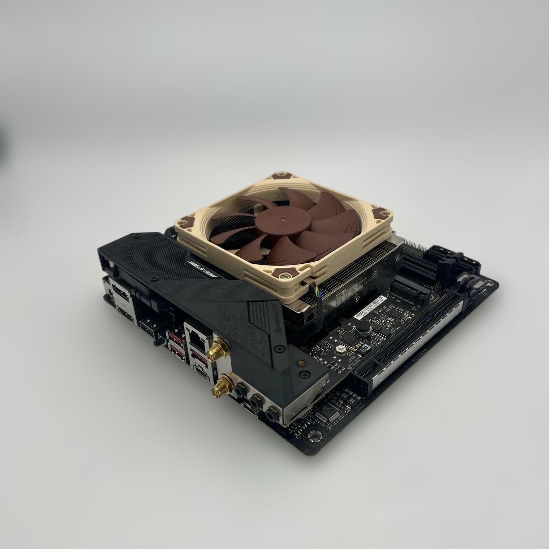 ASUS ROG STRIX B550-I＋Noctuaクーラー