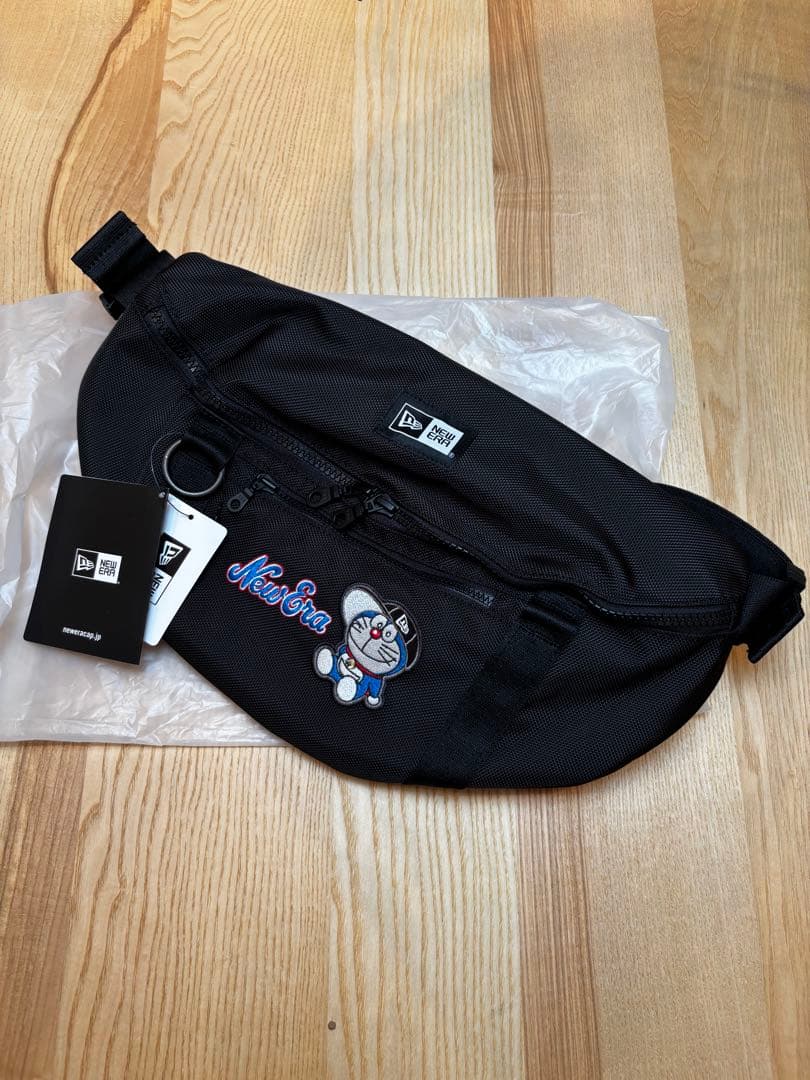 New Era ドラえもん ボディバッグ