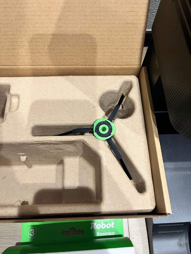 b*m様 【特価セール‼️】ルンバRoombaアイロボットiRobotj9+