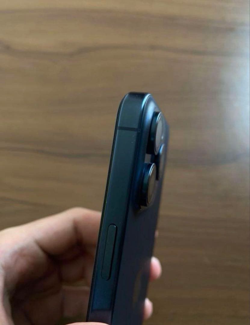 iPhone 15 Pro Max 256GB ブルーチタニウム