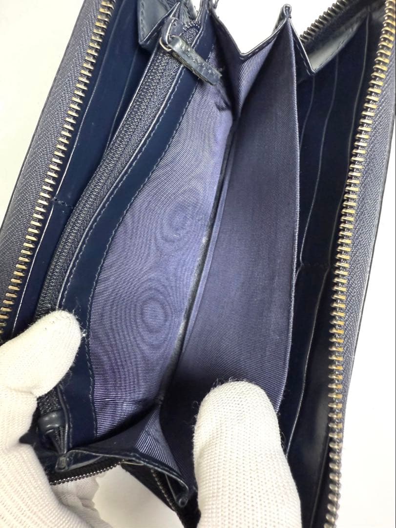 【美品】GUCCI GG シマ ラウンドファスナー　ネイビー人気のデザイン