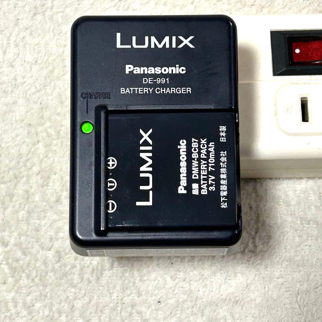 【美品 動作確認済】Panasonic LUMIX DMC-FX7 ホワイト